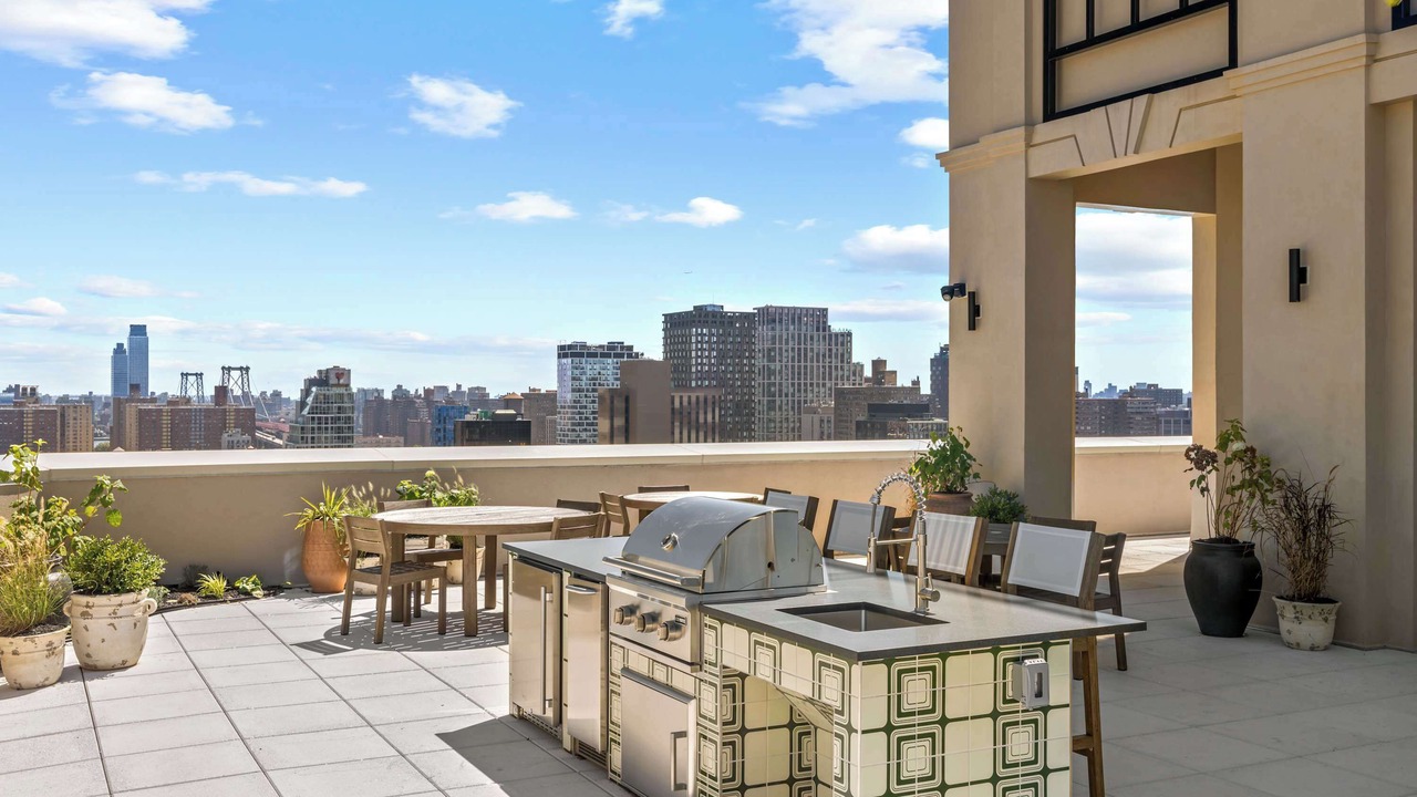 Photo of Outdoor in Bowery