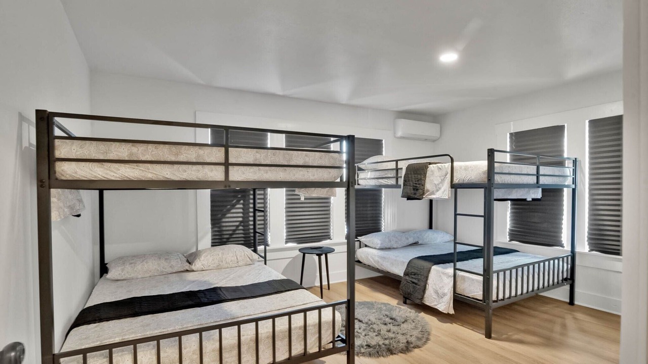 Photo of Bedroom in Shreveport