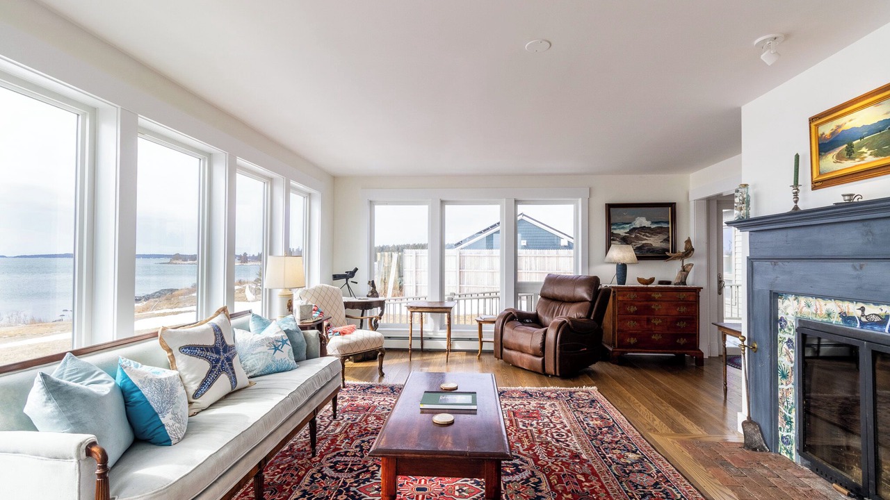 Photo of Livingroom in Jonesport