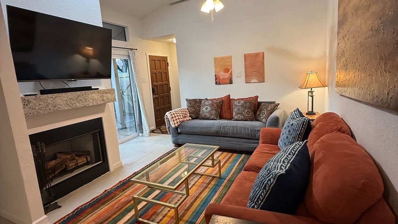 Photo of Livingroom in Richardson
