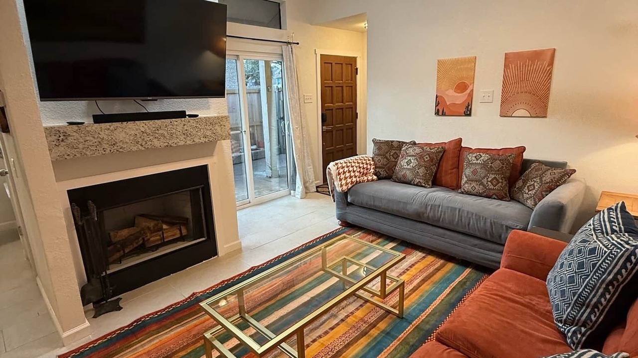 Photo of Livingroom in Richardson