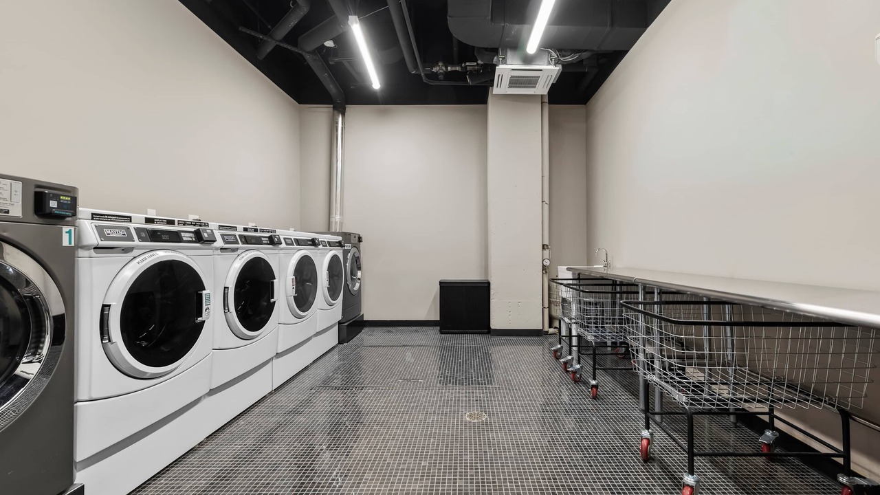 Photo of Others in Bowery