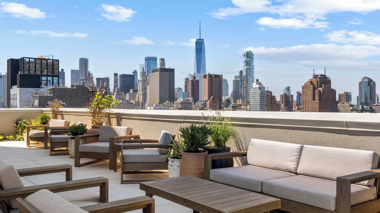 Photo of Patio Balcony in Bowery