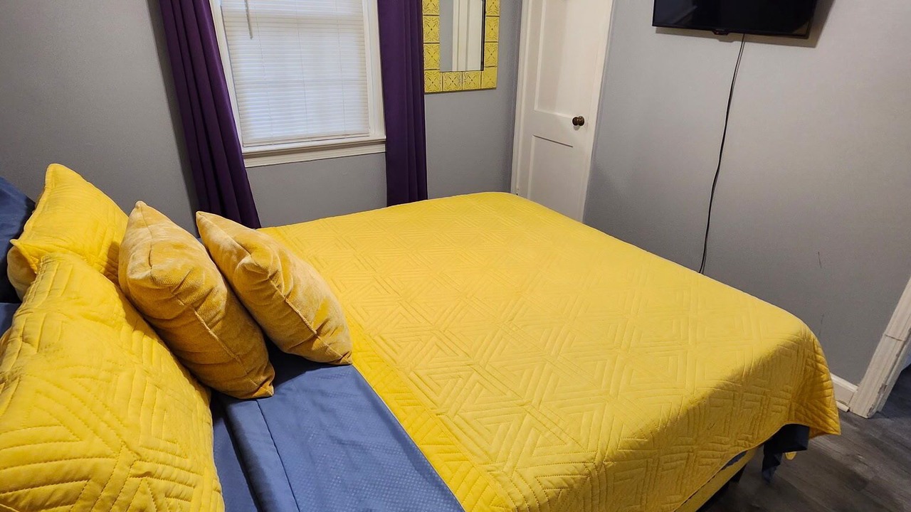 Photo of Bedroom in Southeast Raleigh