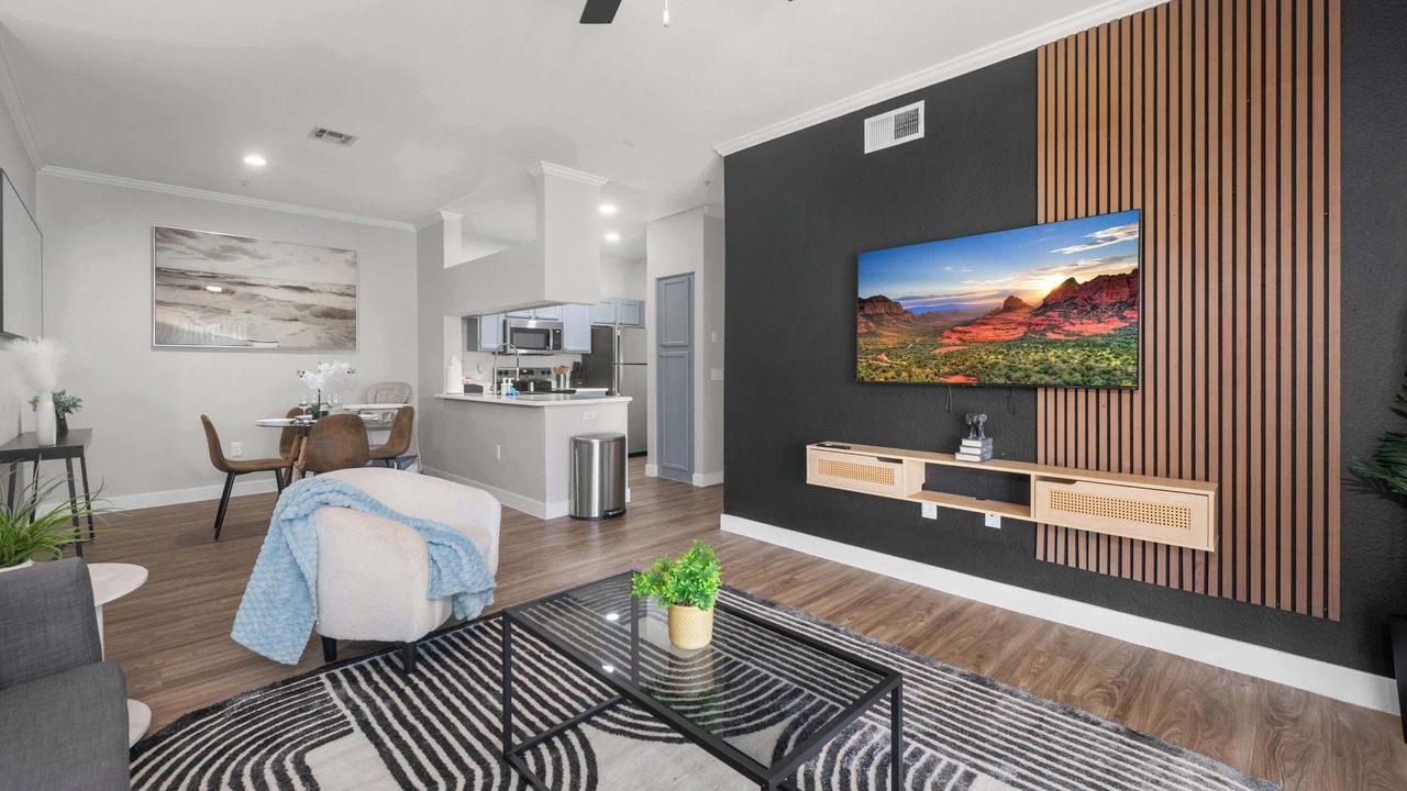 Photo of Livingroom in McDowell Mountain Apartments