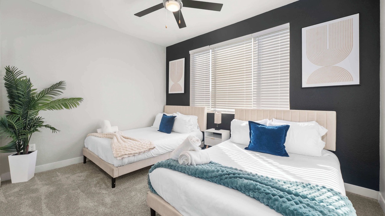 Photo of Bedroom in McDowell Mountain Apartments