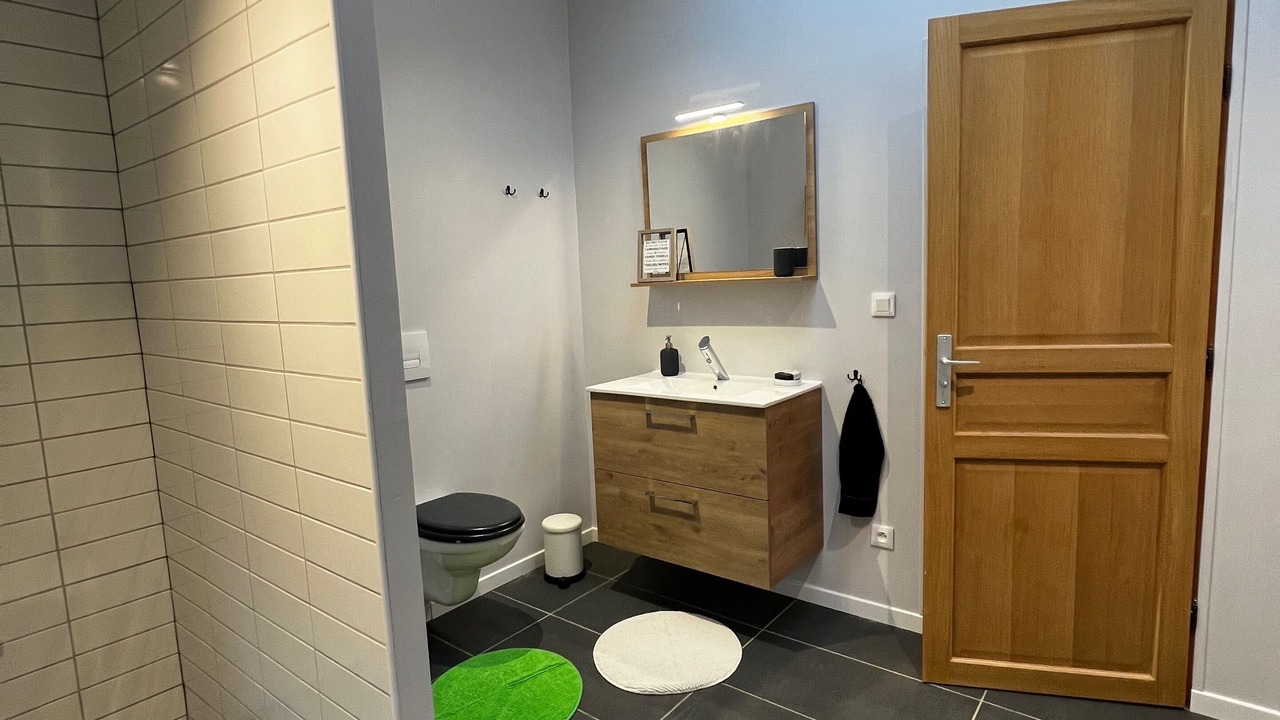 Photo of Bathroom in Brulain