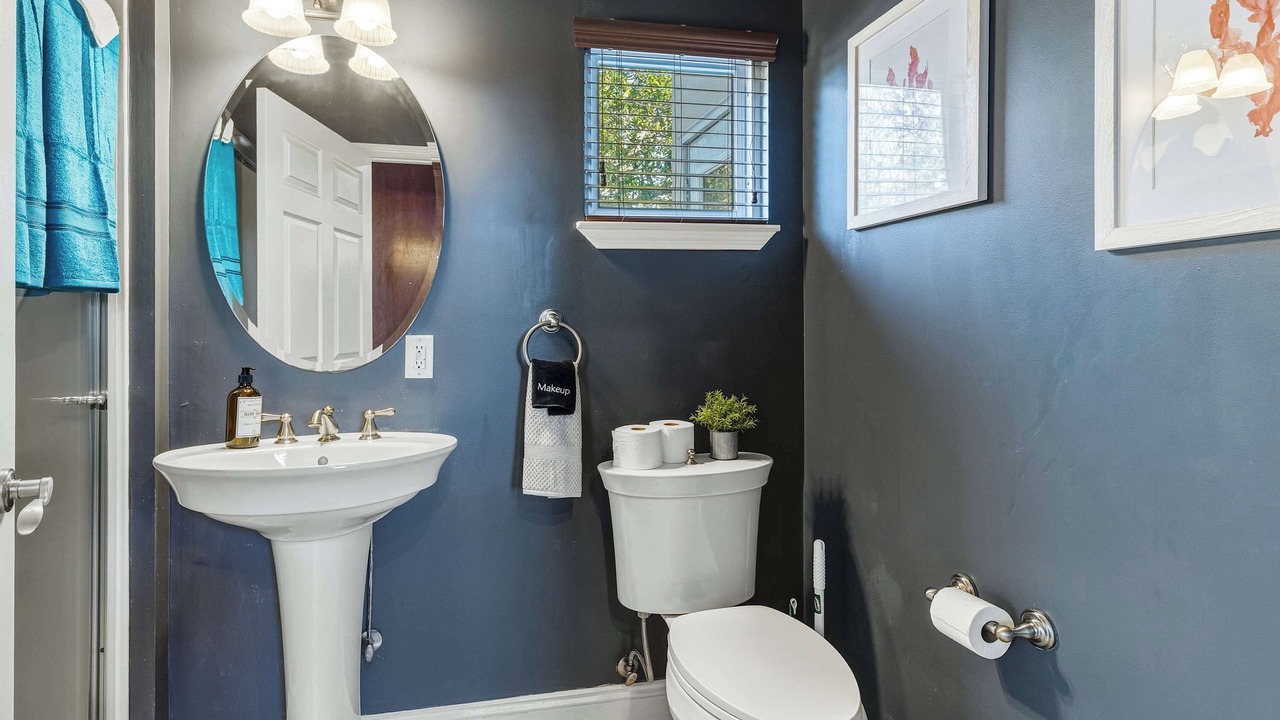 Photo of Bathroom in El Centro Beach