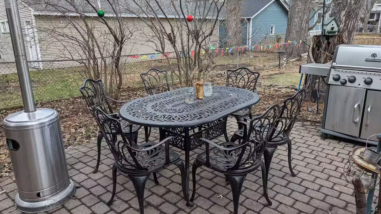 Photo of Outdoor in Merriam Park