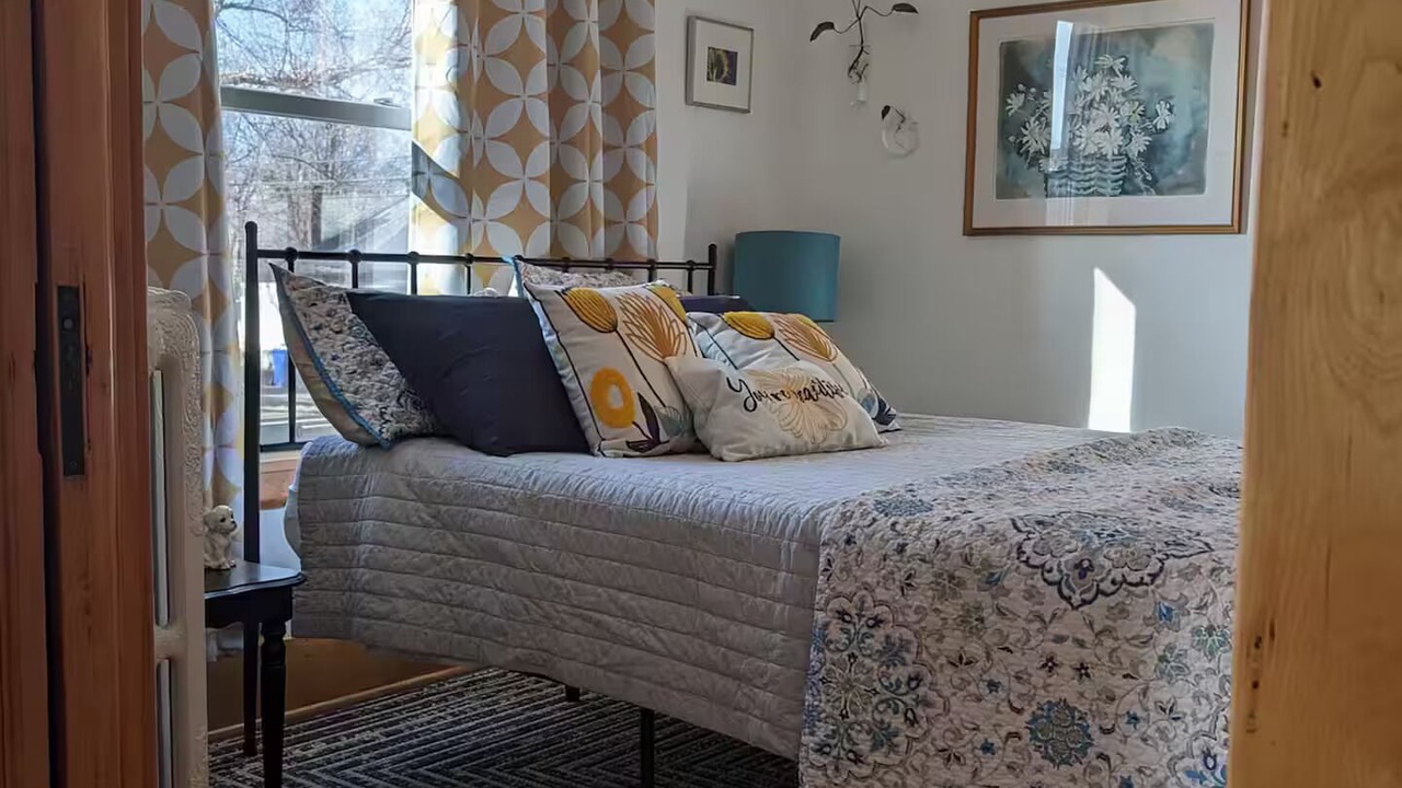 Photo of Bedroom in Merriam Park