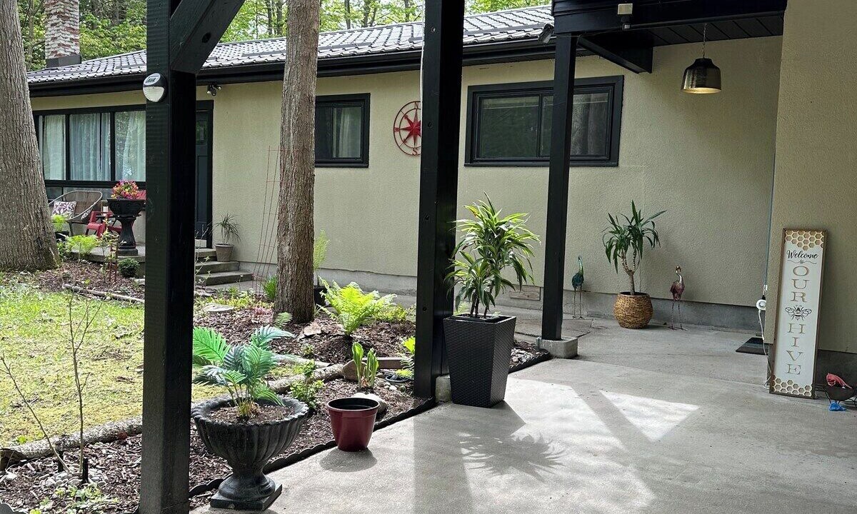 Photo of Outdoor in Tiny