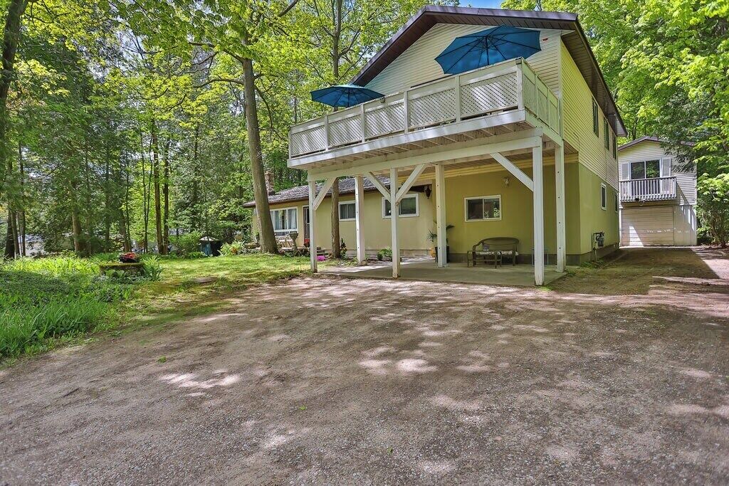 Photo of Outdoor in Tiny