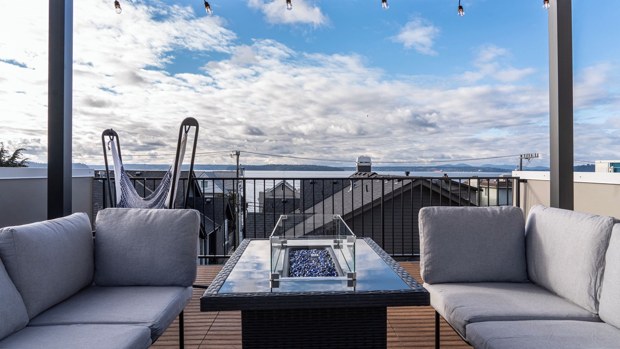Photo of Patio Balcony in Alki