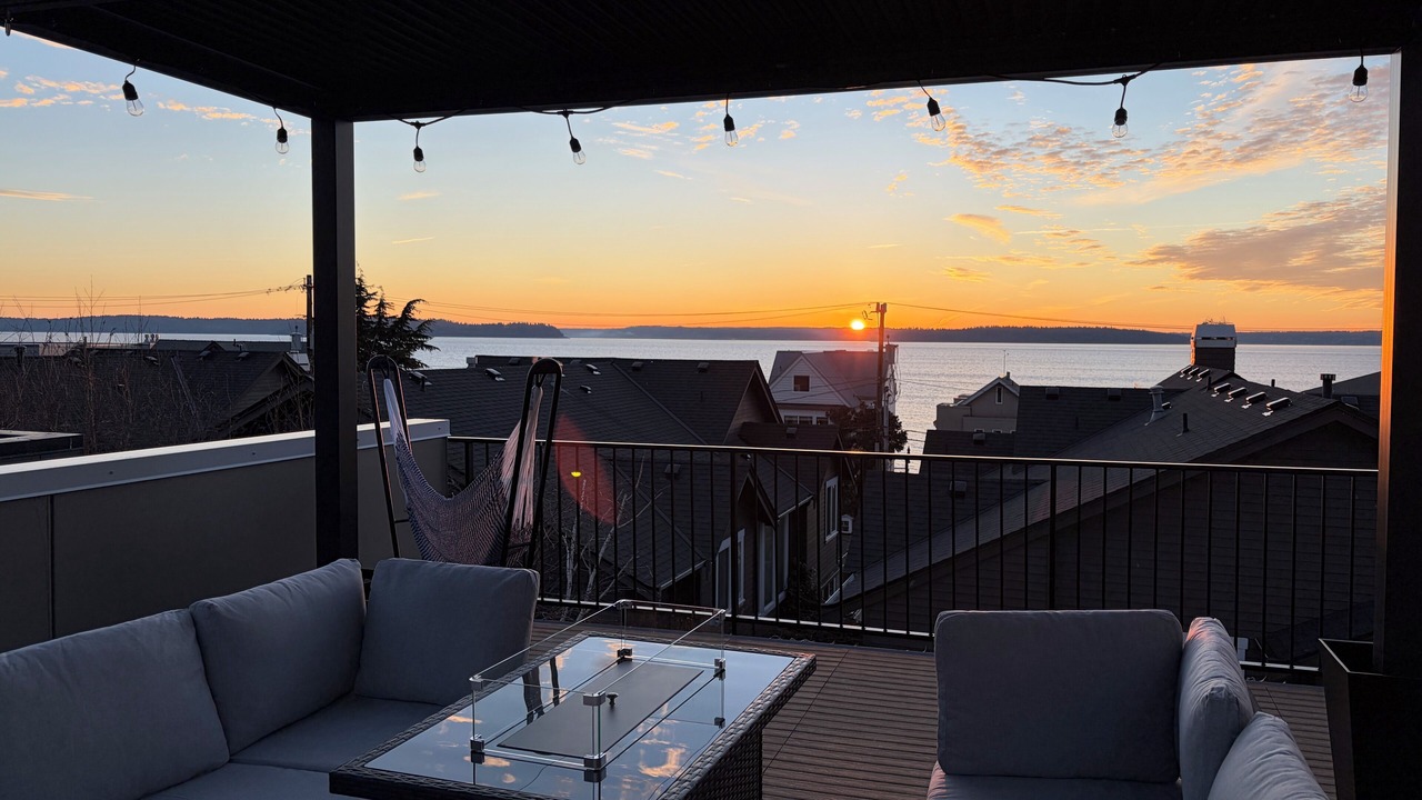 Photo of Patio Balcony in Alki