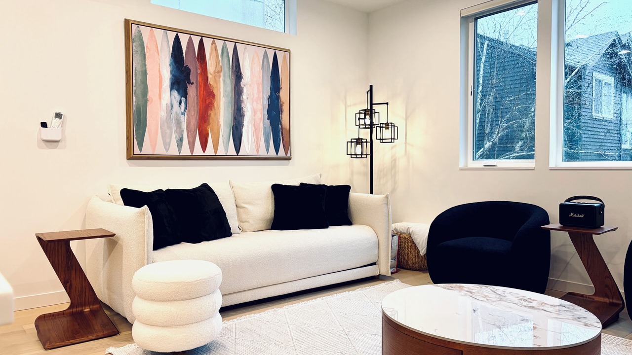 Photo of Livingroom in Alki