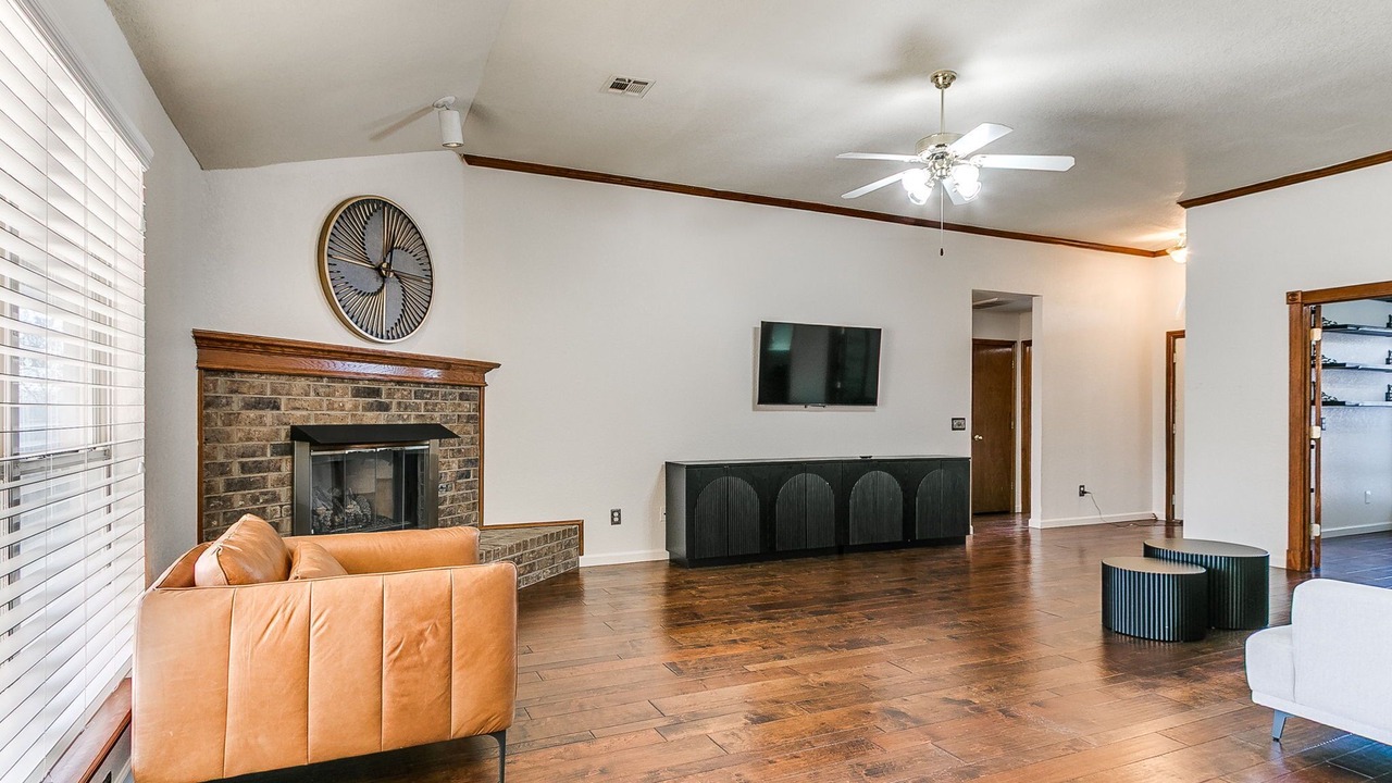Photo of Livingroom in South Oklahoma City
