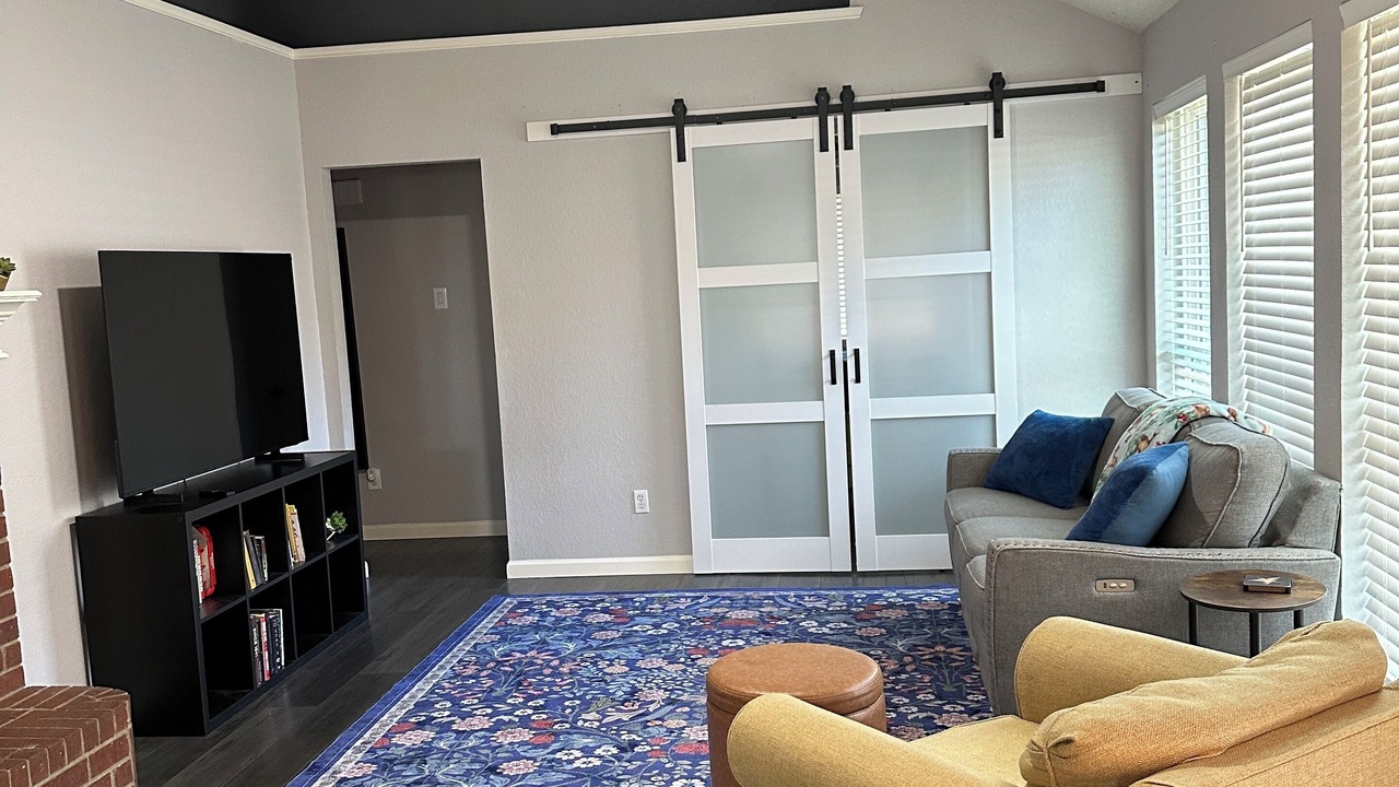 Photo of Livingroom in South Arlington