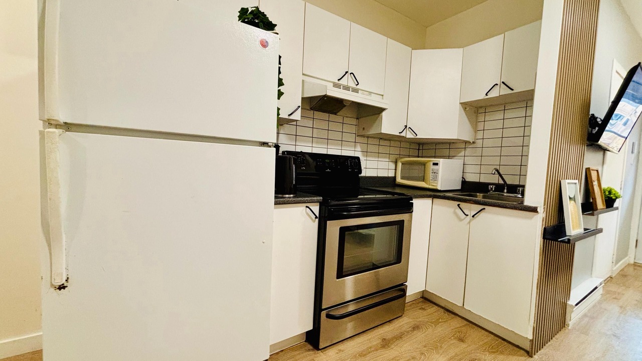 Photo of Kitchen in De Lorimier