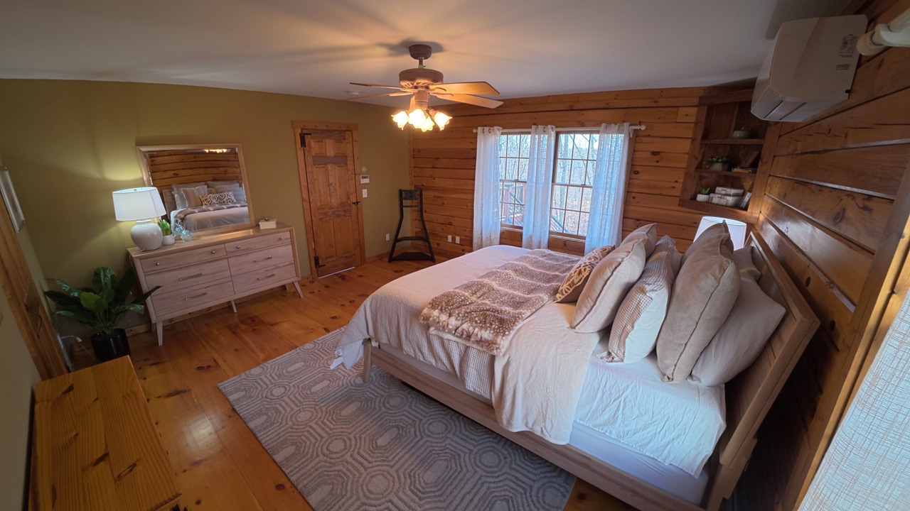 Photo of Bedroom in Danbury