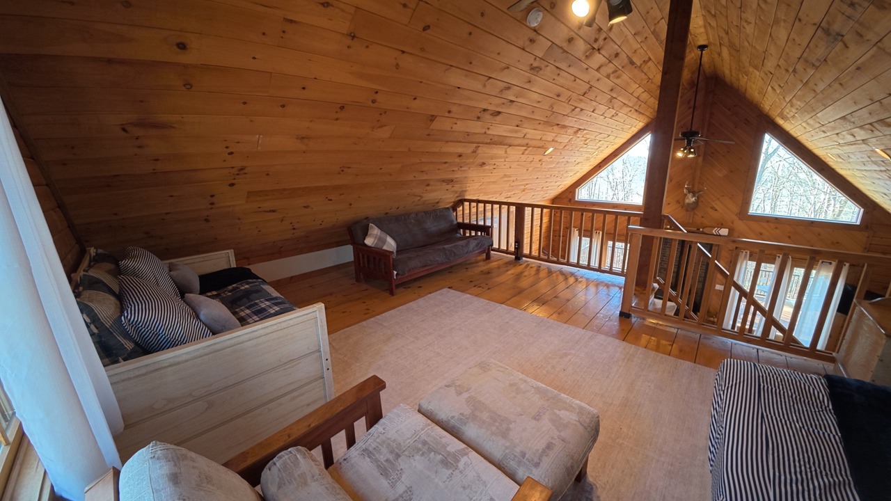 Photo of Livingroom in Danbury