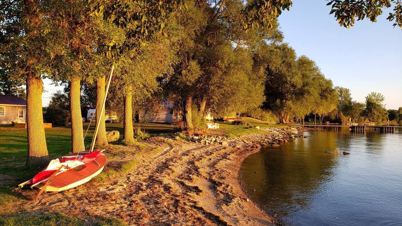Photo of Others in Wolfe Island