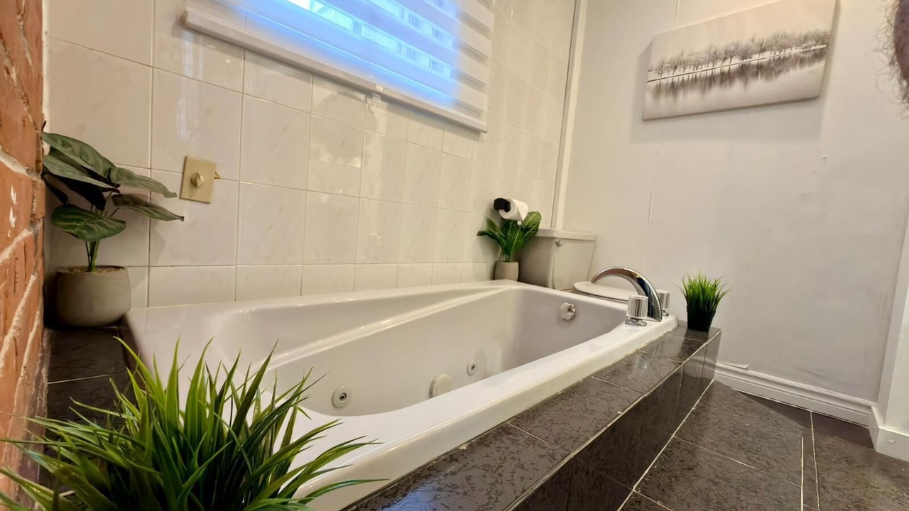 Photo of Bathroom in Montreal