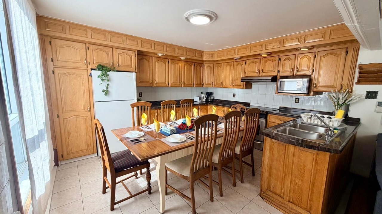 Photo of Kitchen in Outremont