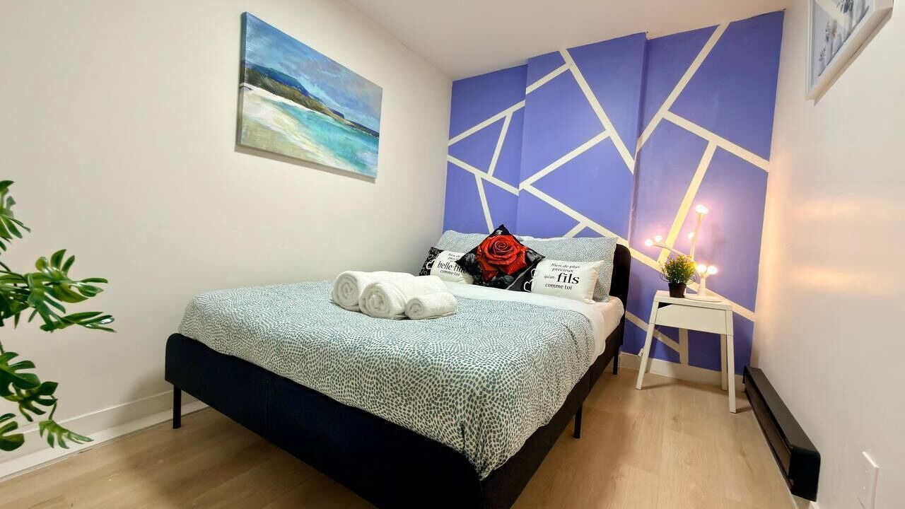 Photo of Bedroom in Outremont