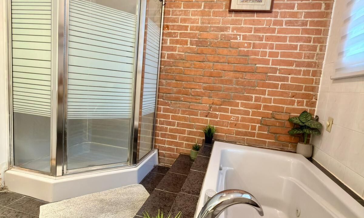 Photo of Bathroom in Montreal
