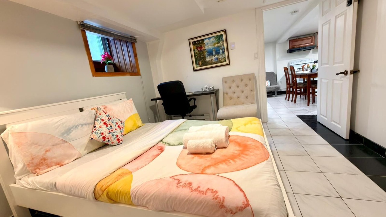 Photo of Bedroom in Outremont
