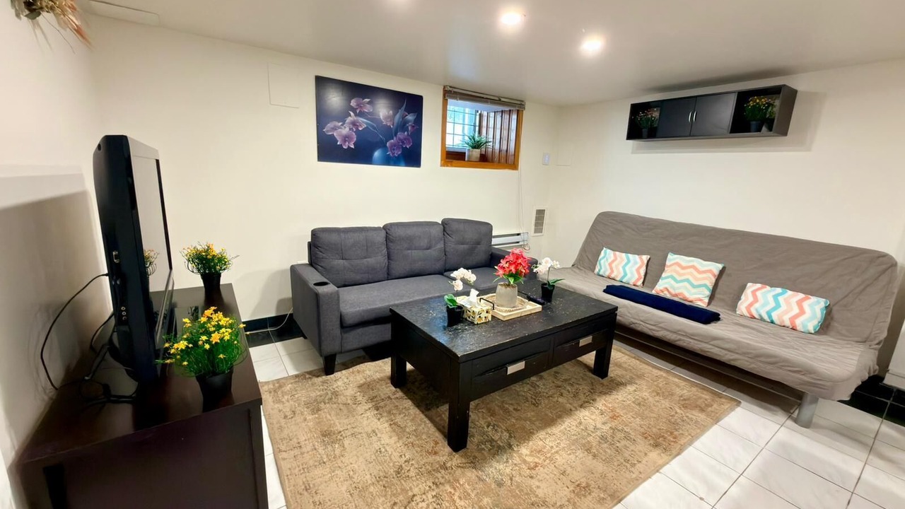 Photo of Livingroom in Outremont
