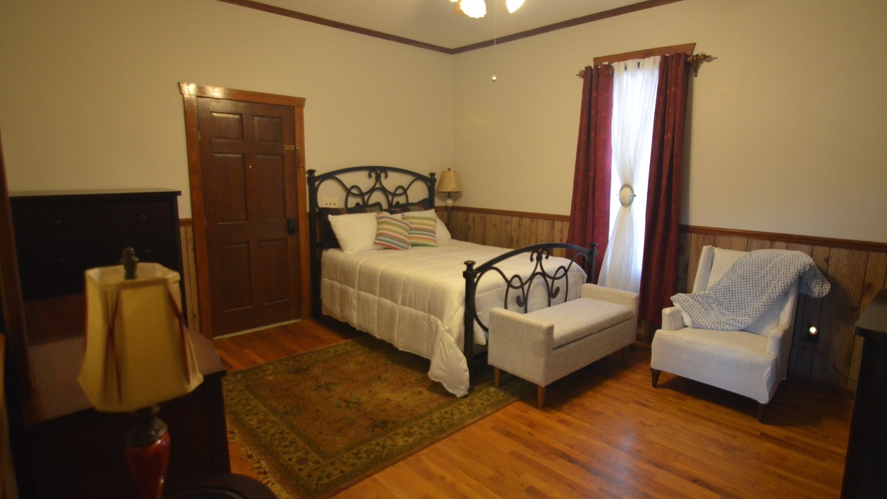 Photo of Bedroom in Goshen