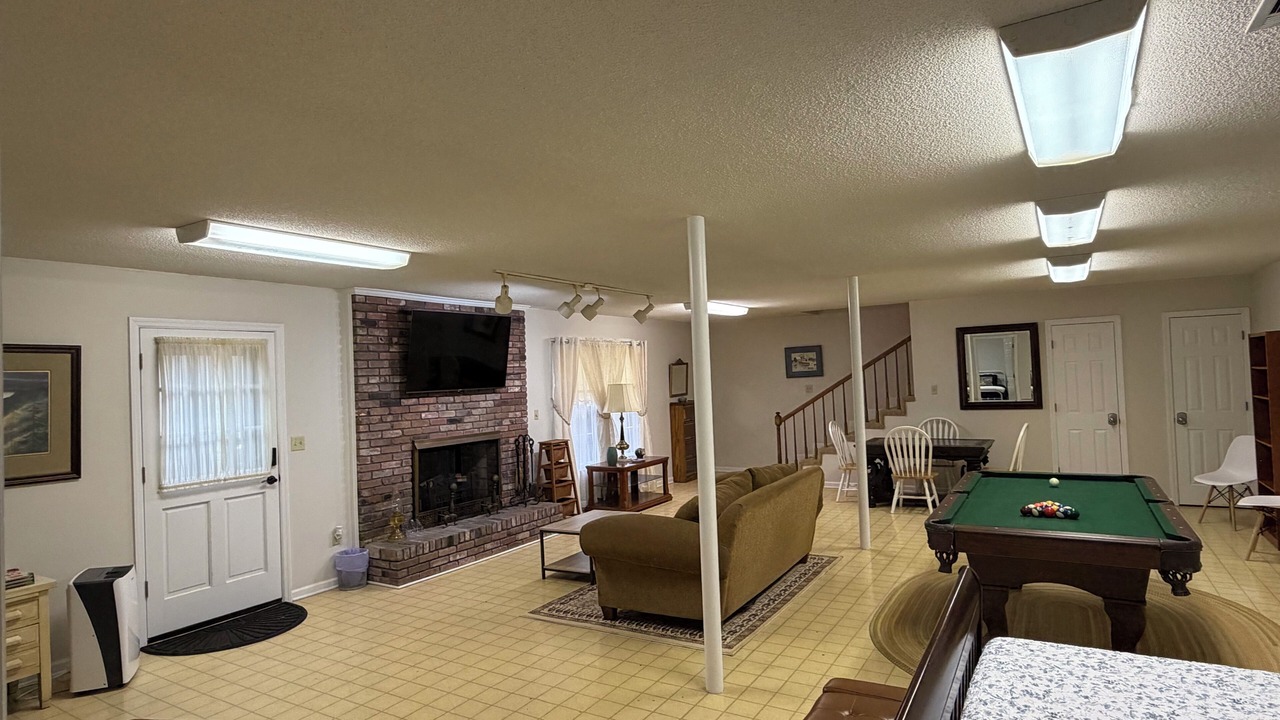 Photo of Livingroom in Goshen