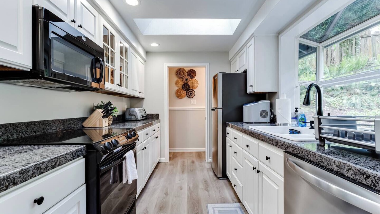 Photo of Kitchen in Southeast Eugene