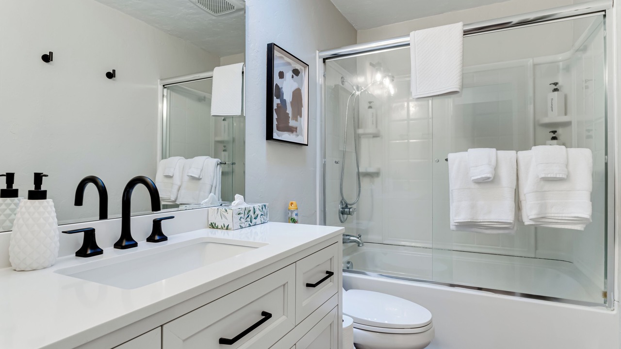 Photo of Bathroom in Southeast Eugene