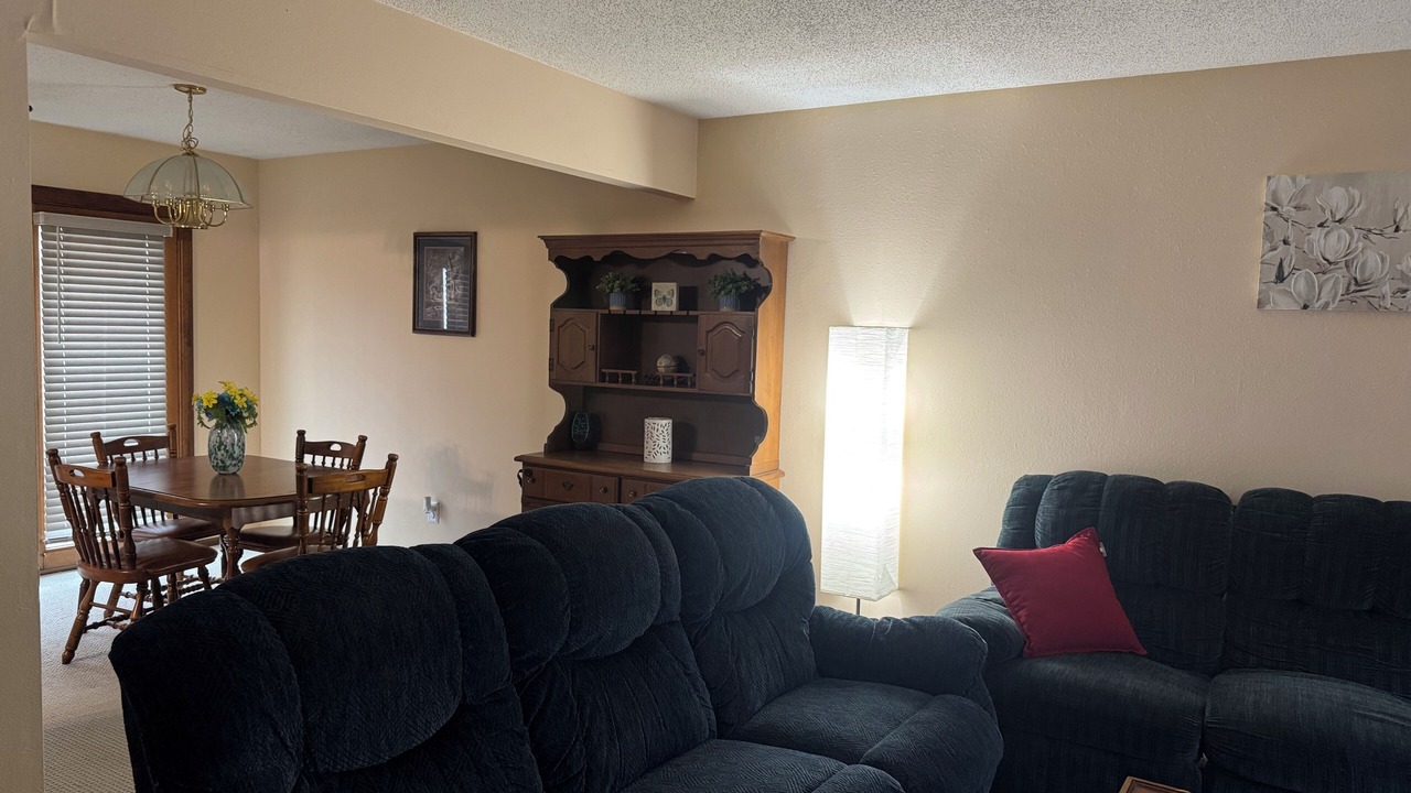 Photo of Livingroom in Lee's Summit