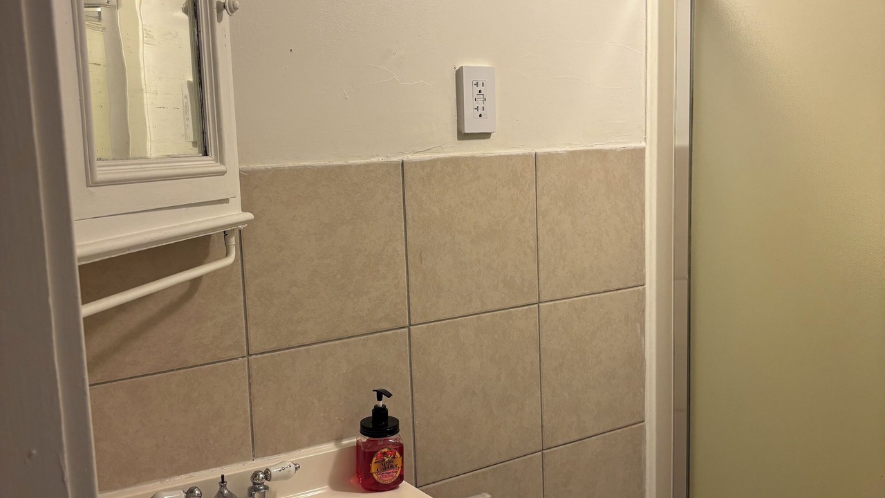 Photo of Bathroom in Olney-Oak Lane