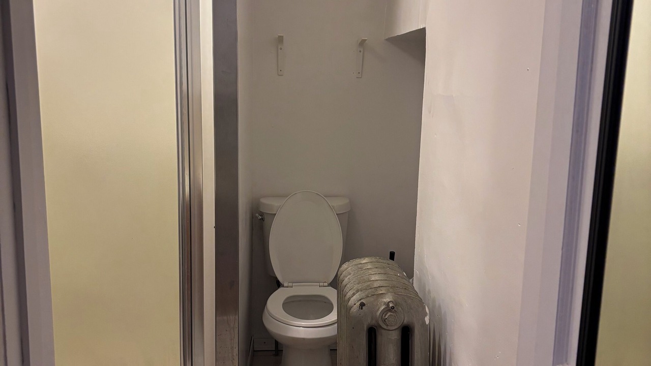 Photo of Bathroom in Olney-Oak Lane