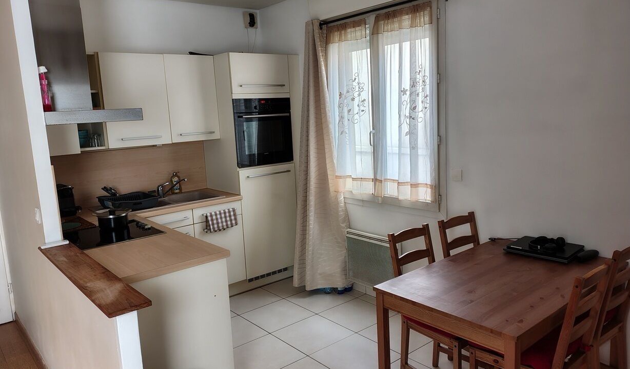 Photo of Kitchen in Maisons-Laffitte