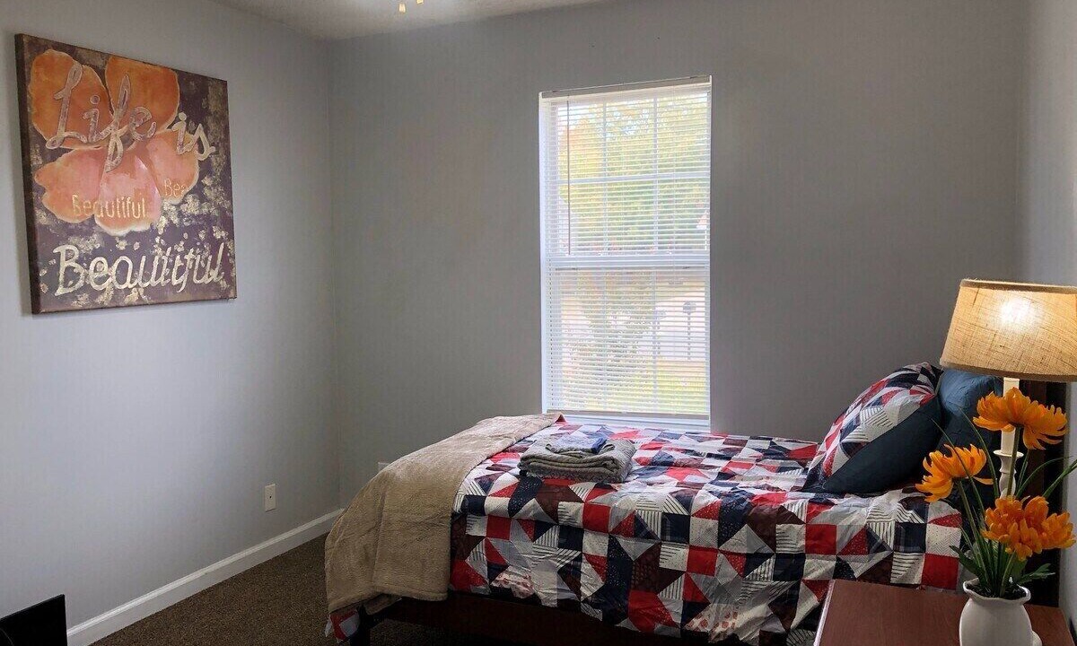 Photo of Bedroom in Oak Grove
