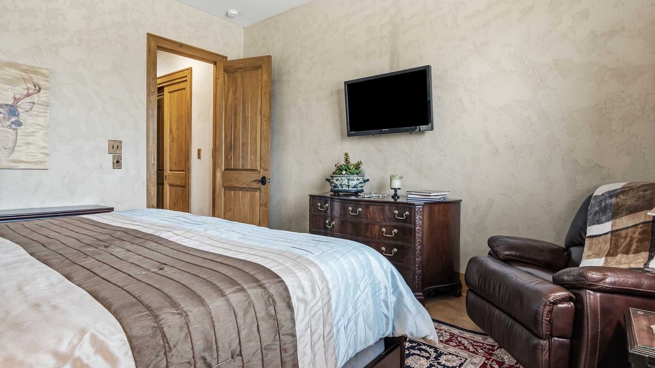 Photo of Bedroom in Bandera