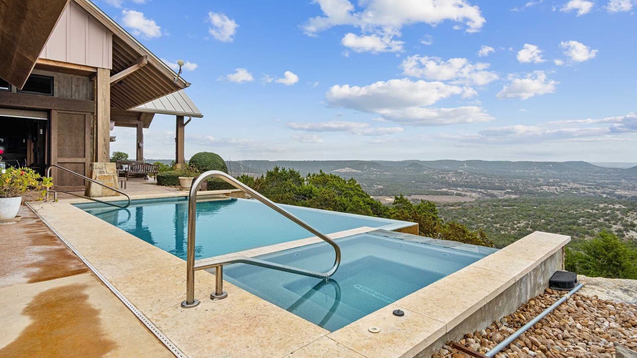 Photo of Outdoor in Bandera