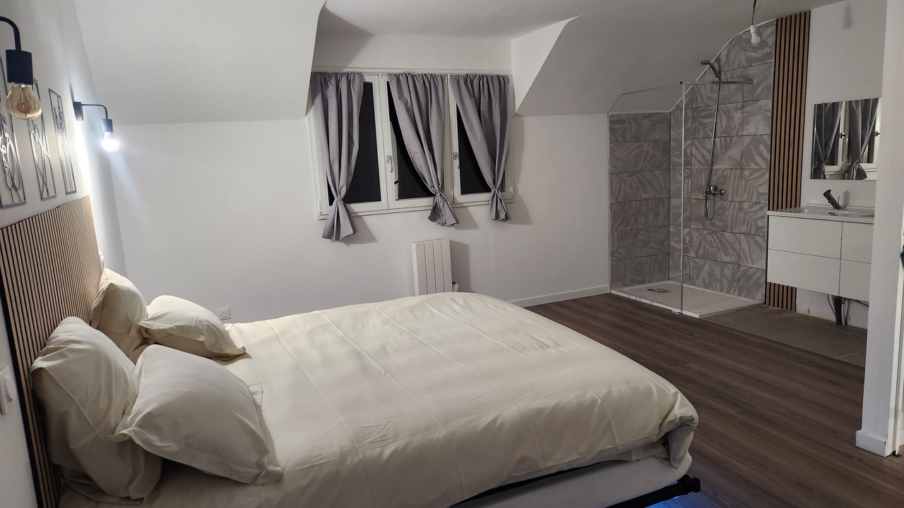 Photo of Bedroom in Cormainville
