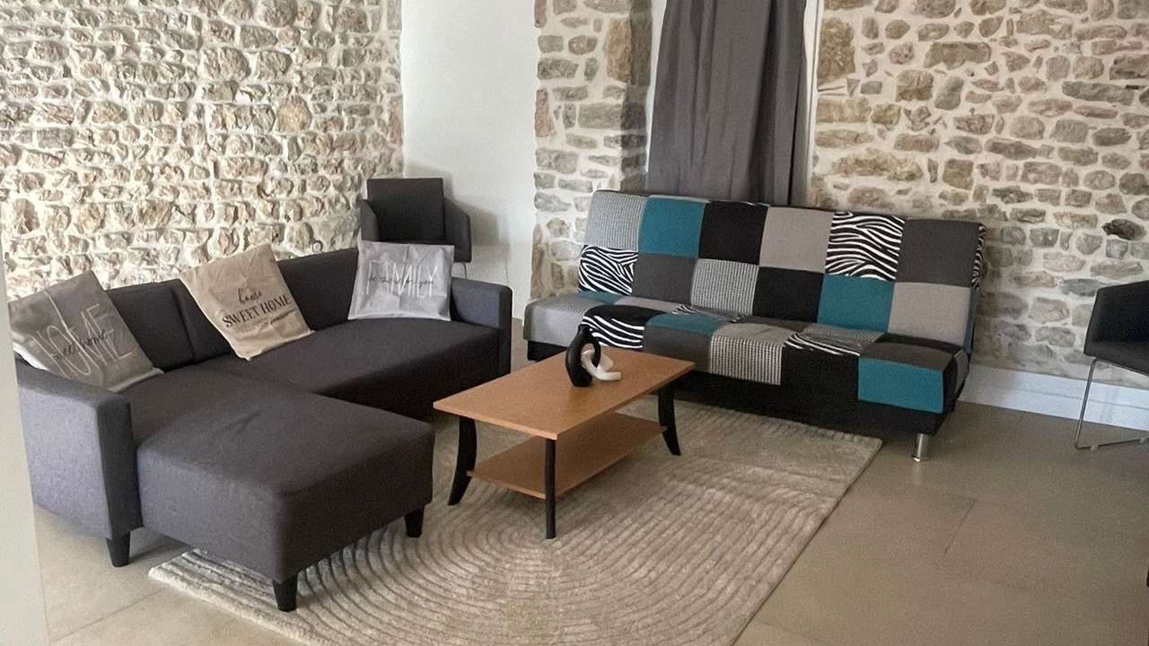 Photo of Livingroom in Cormainville