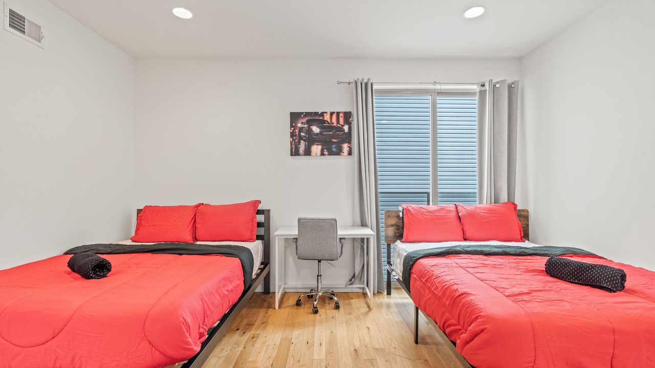 Photo of Bedroom in Poplar