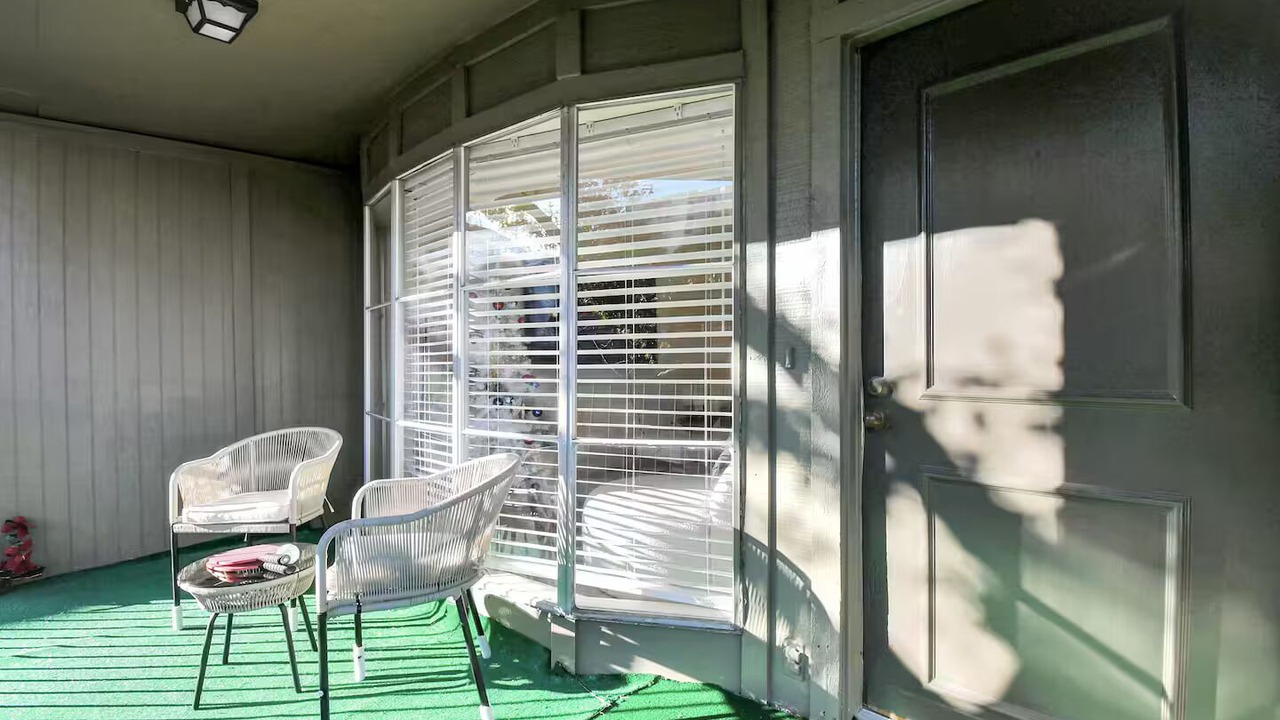 Photo of Patio Balcony in Uptown