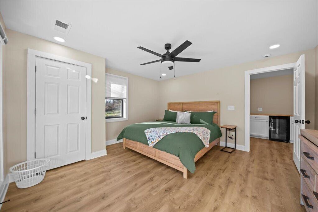 Photo of Bedroom in Greenville - Spartanburg