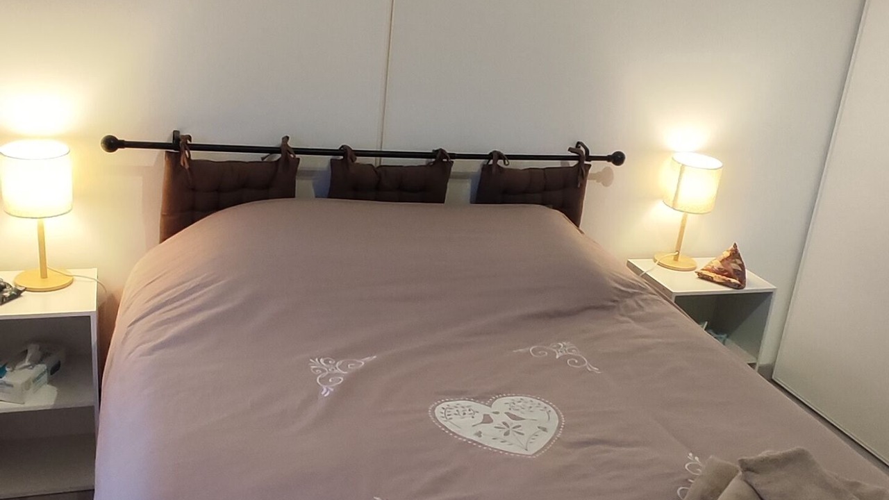 Photo of Bedroom in Thezy-Glimont