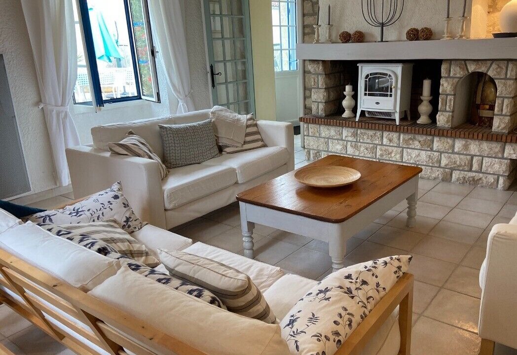 Photo of Livingroom in Saint-Pierre-le-Vieux