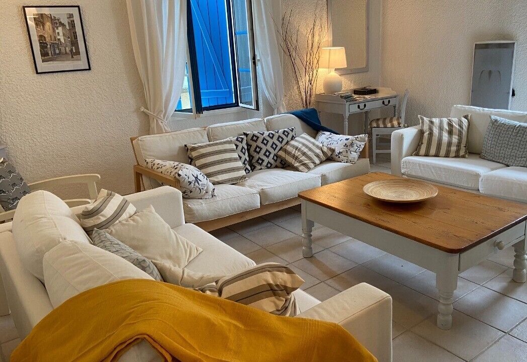 Photo of Livingroom in Saint-Pierre-le-Vieux